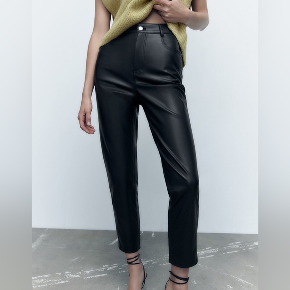 Zara Pants - Zara Faux Leather High Ruse Mom Fit Pants